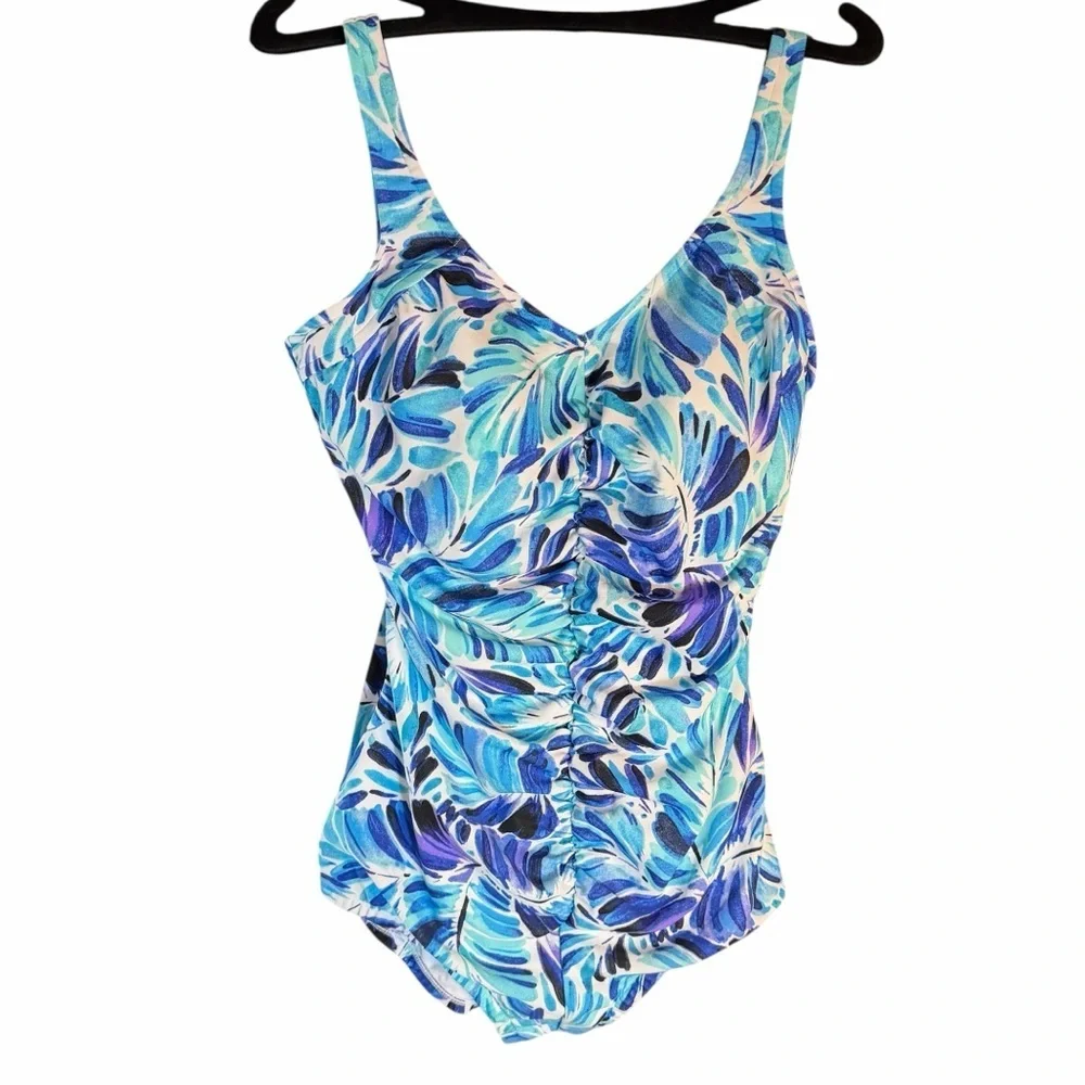 Shape Solver by Penbrooke One Pc. Swimsuit